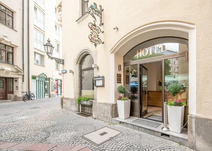 Am Markt Hotel 3*