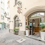 Am Markt Hotel 3*