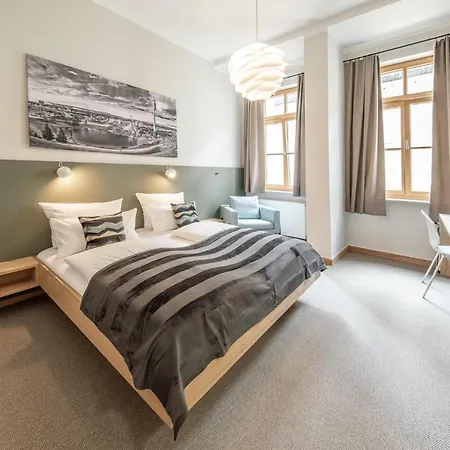 Hotel Am Markt 3*