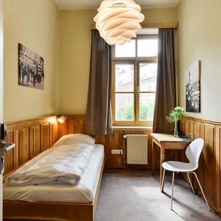 Hotell Am Markt 3*
